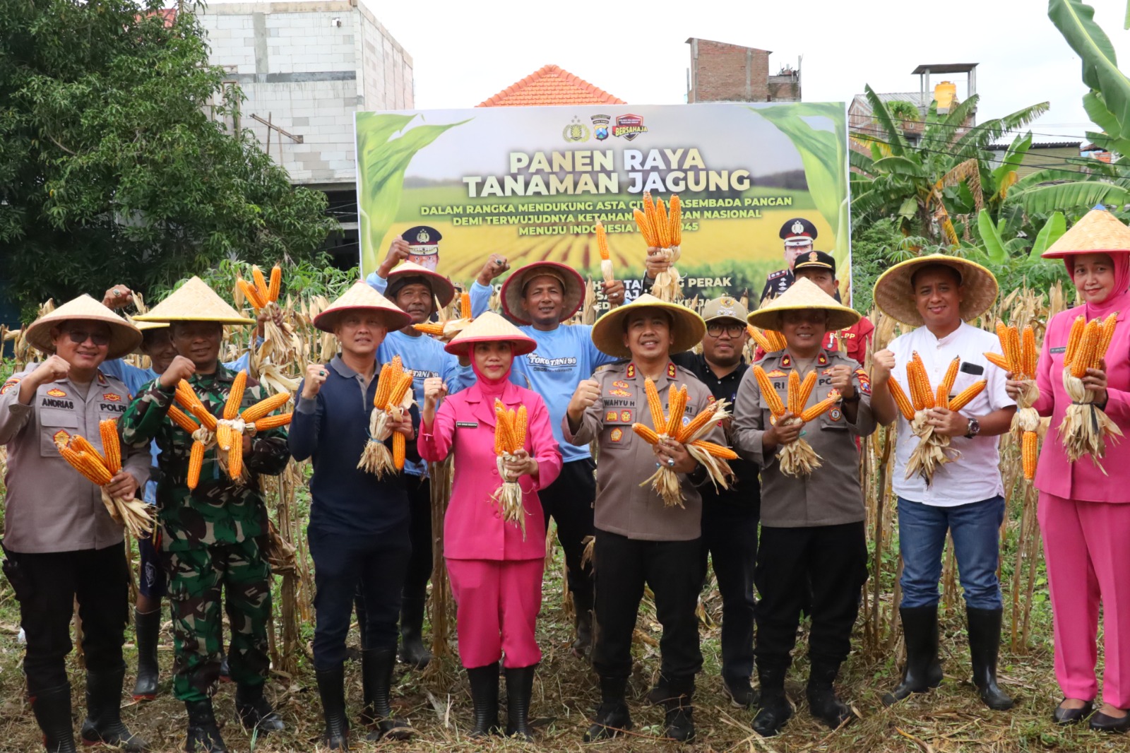 Polres Pelabuhan Tanjung Perak Panen Raya Jagung Ke-7, Perkuat Ketahanan Pangan Menuju Indonesia Emas