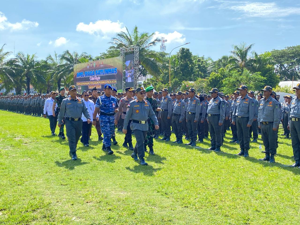 Ratusan Satlinmas Disiagakan Jelang Pilkada Kota Madiun