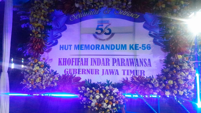 HUT ke-56 SKH Memorandum Dipenuhi Karangan Bunga dari Khofifah dan Tokoh Penting 