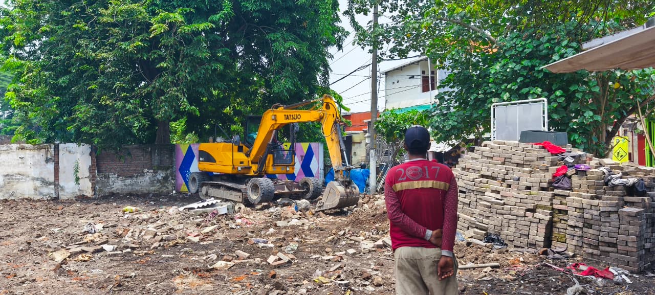 Kolaborasi Lurah dan Ketua RW 3 Tambaksari Sulap Tempat Pembuangan Sampah Jadi Area Fungsional