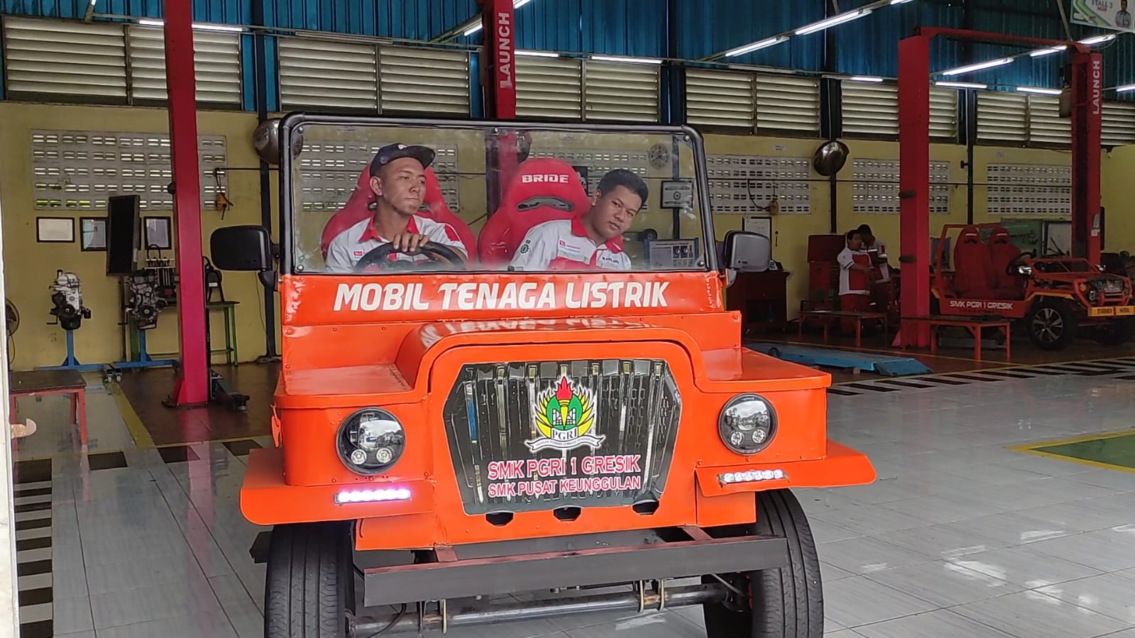 Siswa SMK PGRI 1 Gresik Berhasil Ciptakan Mobil Listrik, Kepala Sekolah Optimistis Bisa Masuk Pasar Otomotif