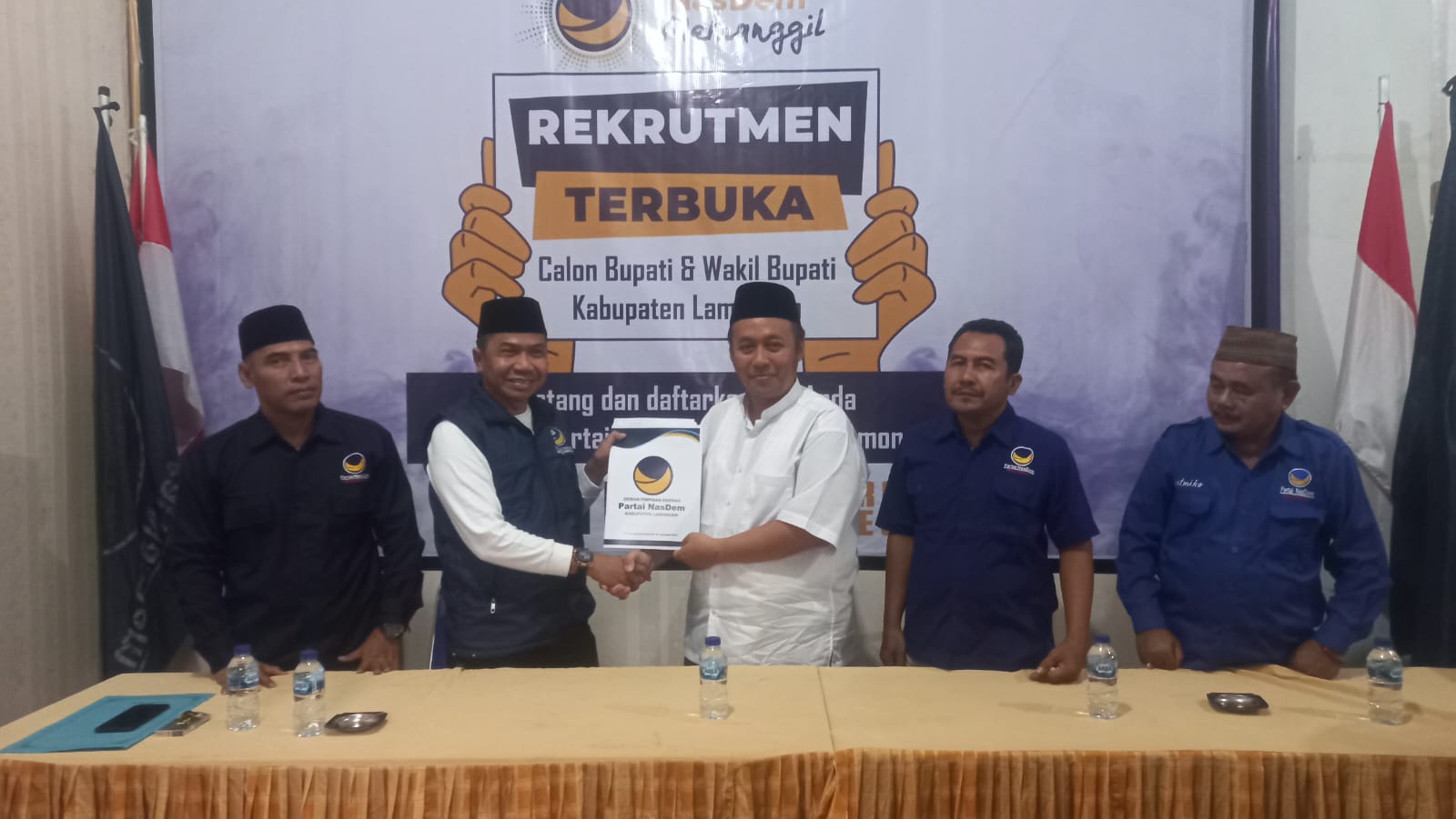 Putra Mantan Orang Nomor Satu di Lamongan, Resmi Daftar Calon Bupati di DPD NasDem