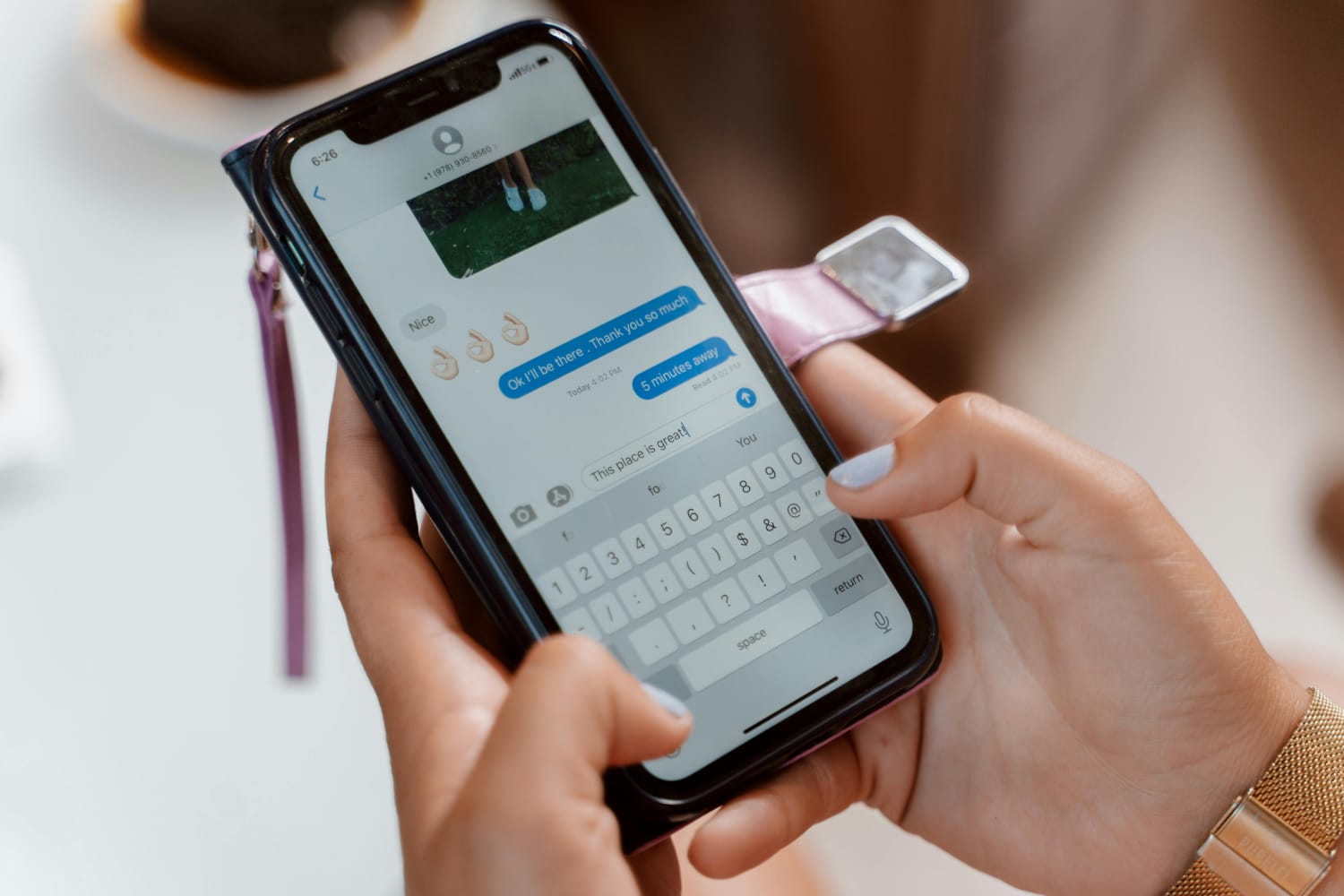 Ini Alasan Kenapa Banyak Orang Lebih Nyaman Ngobrol lewat Chat daripada Telepon
