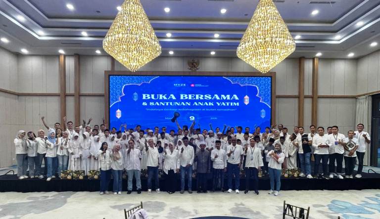 Berbagi Keberkahan Ramadan, MYZE Hotel Sumenep Ajak Anak Panti Asuhan Berbuka Bersama