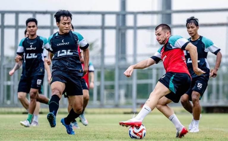 Prediksi PSBS Biak vs Persebaya Surabaya, Duel Sengit Demi Tiga Poin