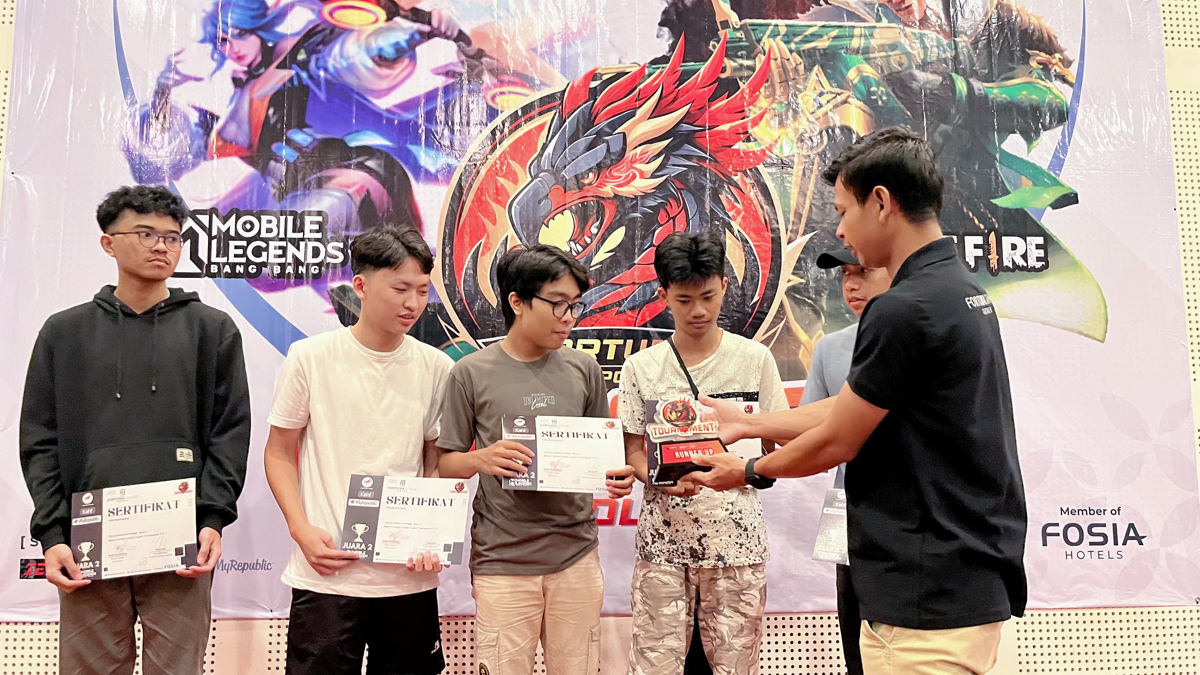 Antusiasme Peserta Ramaikan Fortuna E-sport Tournament Vol. I di Hotel Fortuna Grande Jember