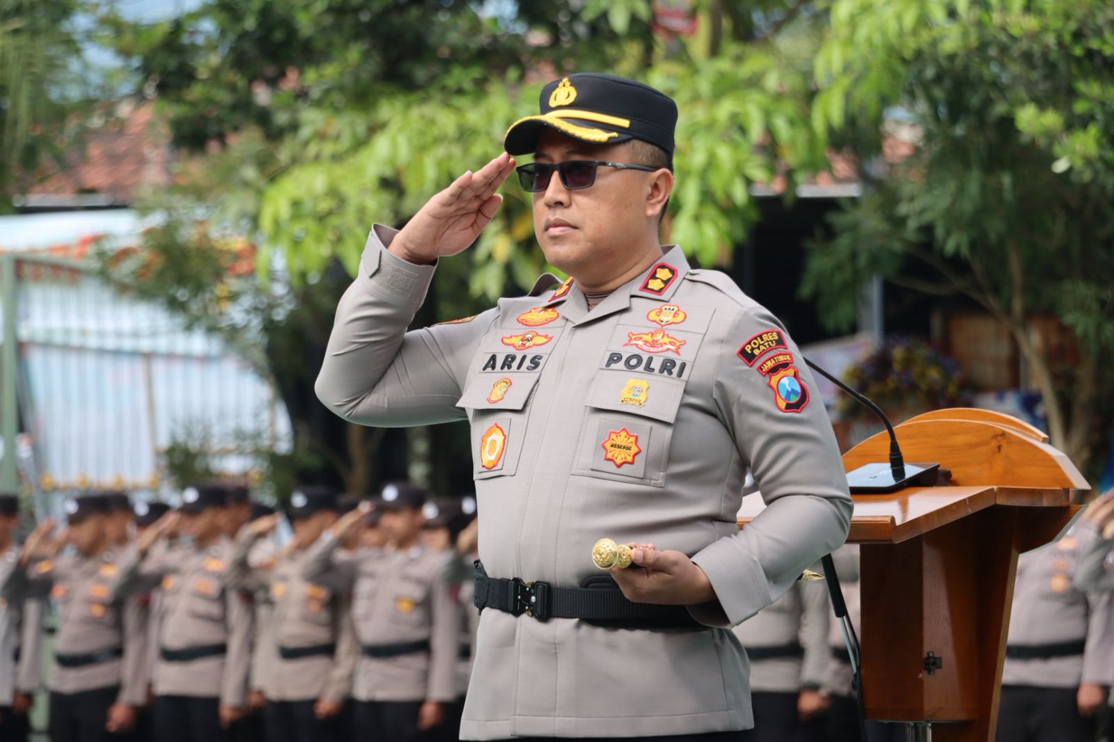 Pimpin Upacara Hari Kesadaran Nasional, Kapolres Batu Tekankan Respons Cepat dan Pelayanan Sepenuh Hati