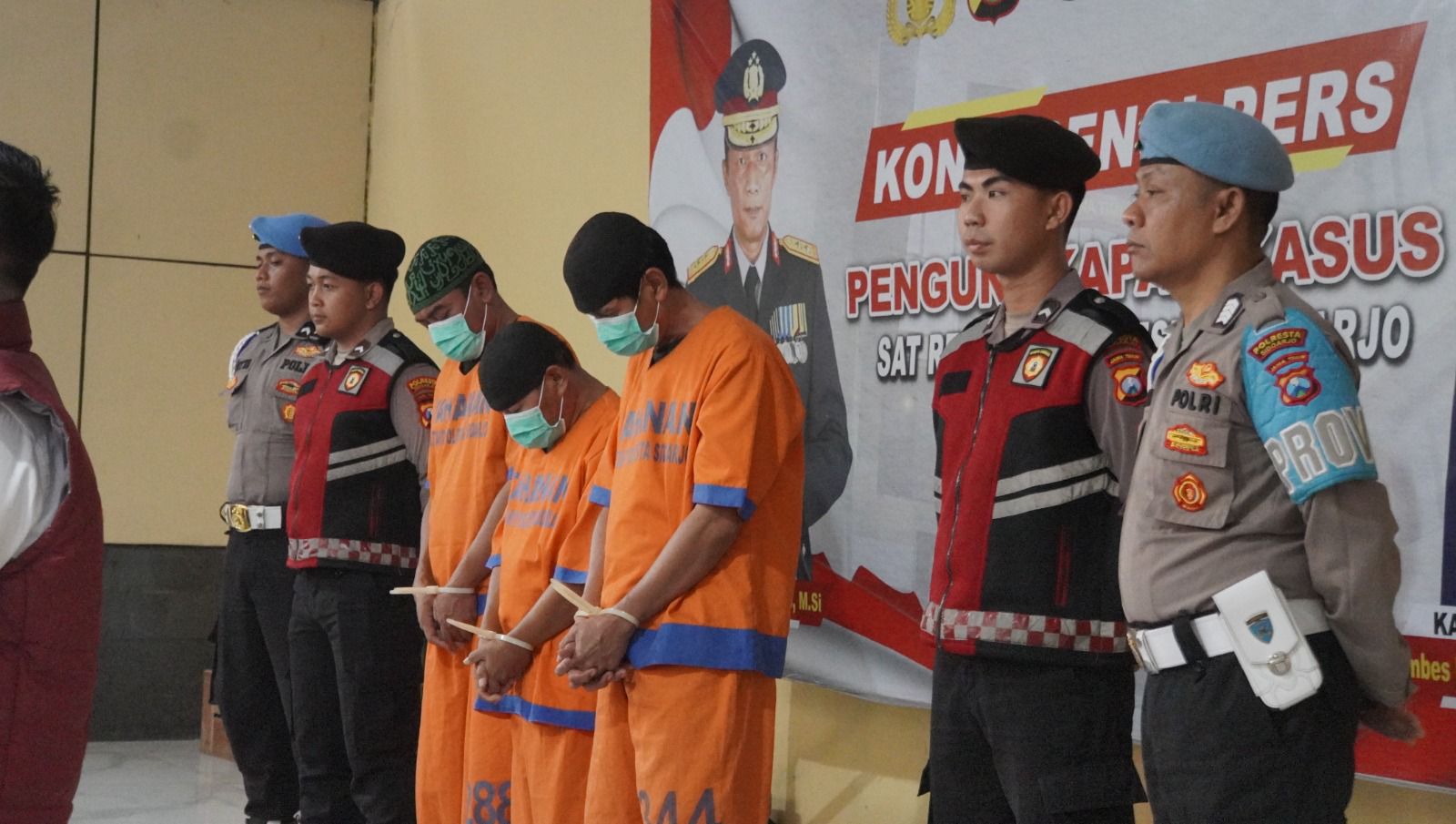 Polresta Sidoarjo Ungkap OTT Rekrutmen Perangkat Desa, 2 Kades dan 1 Mantan Kades Dikerangkeng