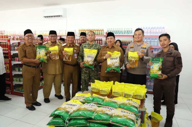 Bupati Jombang Ikuti Peresmian Operasionalisasi 1061 KDKMP Secara Daring