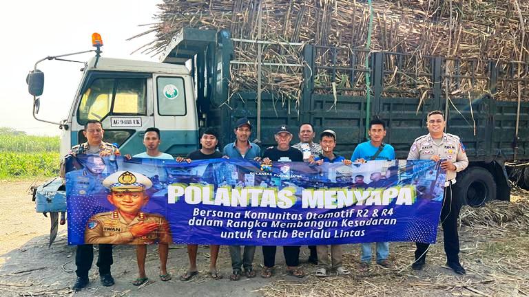 Polantas Menyapa, Polres Kediri Sasar Sopir Angkutan dan Petani Tebu dengan Edukasi Humanis