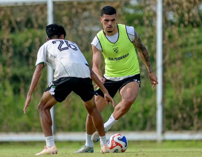 Empat Legiun Asing Tampil Impresif, Bernardo Tavares Pilih Rendah Hati