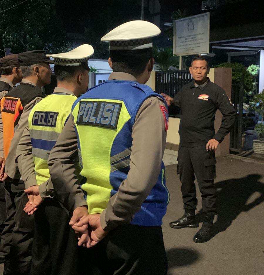 Polsek Rungkut Tingkatkan Patroli Malam, Cegah Kejahatan 3C
