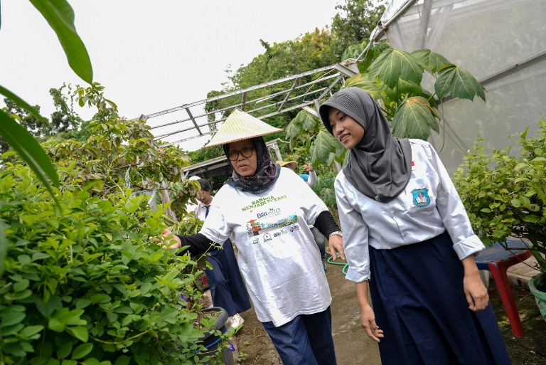 Maknai Hari Kartini, BRI Berdayakan Wanita Indonesia Melalui Program BRInita