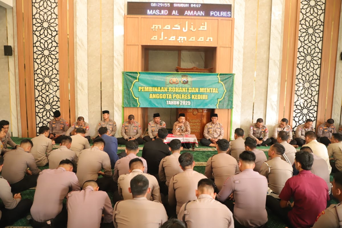 Polres Kediri Gelar Binrohtal, Wujudkan Anggota yang Beriman dan Berakhlak Mulia