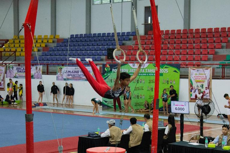 Persani Surabaya Matangkan Tim Hadapi Kejurprov Senam Jatim 2026