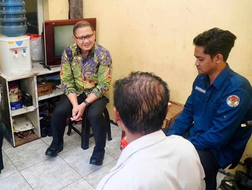 Momen HGN, Kadindik Jatim Kunjungi Rumah Guru SMK Inspiratif di Kota Batu