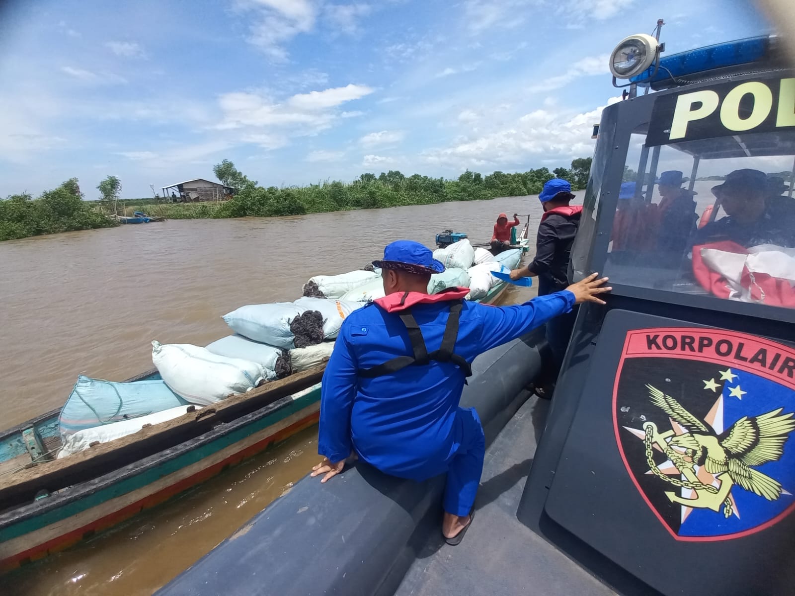 Satpolairud Polresta Sidoarjo Patroli Perairan, Antisipasi Illegal Fishing