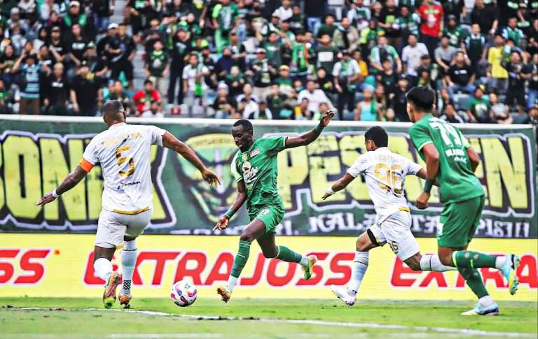 Kemenangan Musim Lalu di GBT Jadi Modal Persebaya Hadapi Arema FC di Derbi Jatim