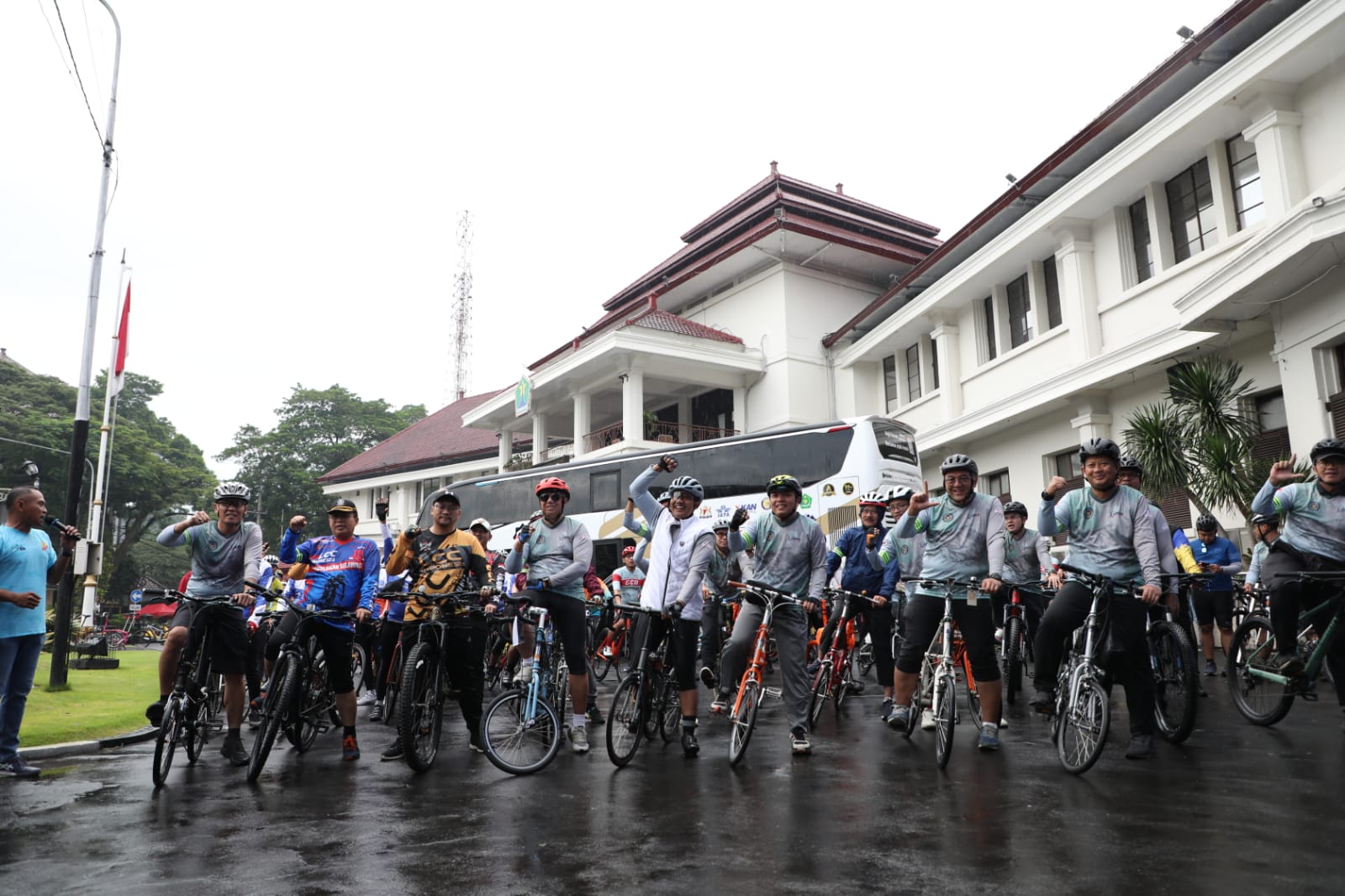 Wali Kota Malang Apresiasi Gowes Peduli Sumatra, Momen Bersepeda Sambil Berbagi