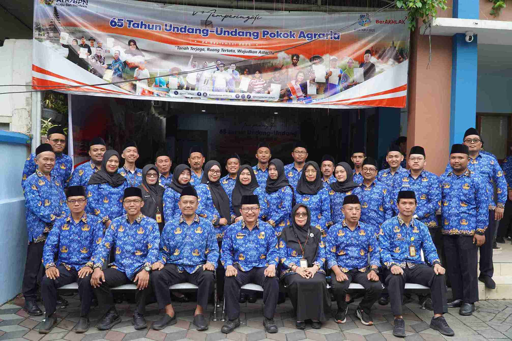 Kantah ATR/BPN Tulungagung Gelar Upacara Peringatan Hari Sumpah Pemuda Ke-97 Tahun 2025