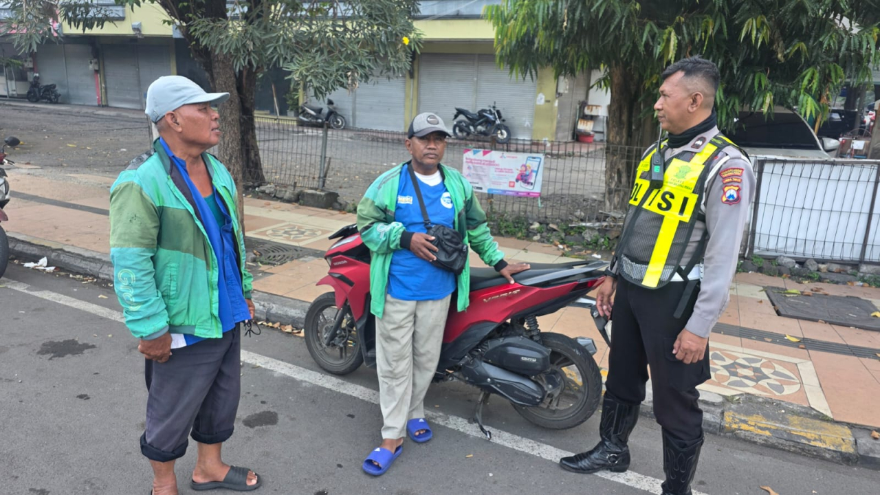Tekan Angka Kecelakaan, Satlantas Polres Tanjung Perak Masifkan Edukasi Dialogis