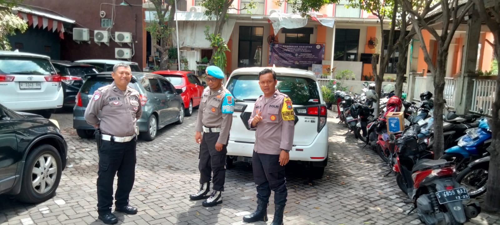 Polsek Gayungan Amankan Ibadah di GPIB Bukit Sion
