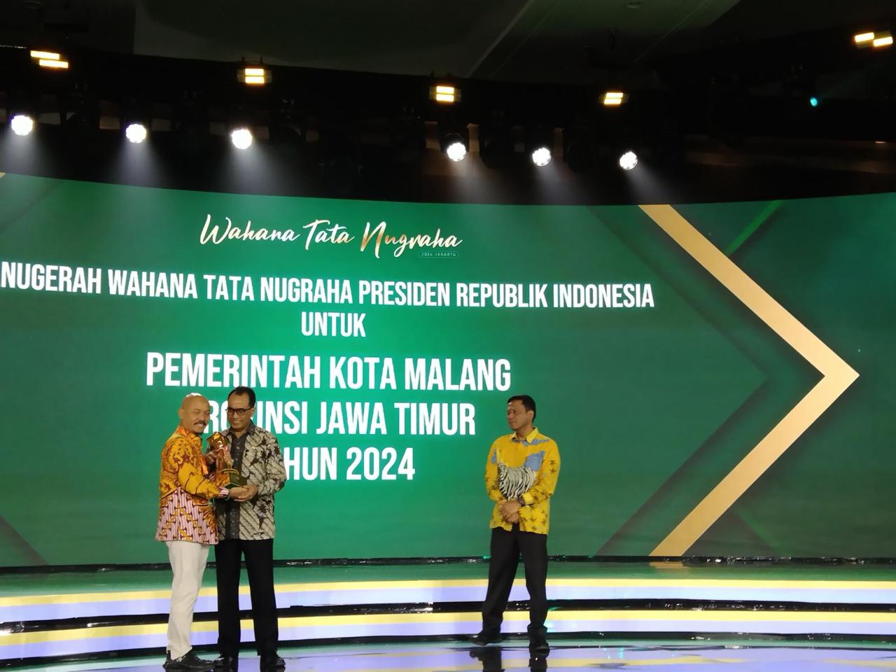 Penghargaan Kemenhub RI : Kota Malang Raih WTN 2024 Kategori Kota Besar