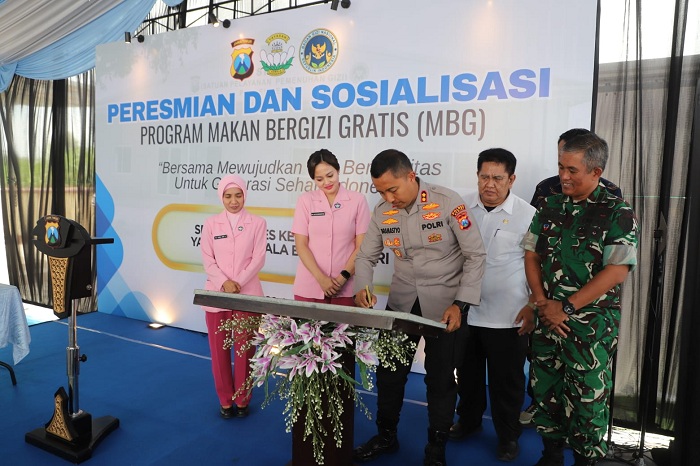 Kapolres Bramastyo Resmikan SPPG 3 Polres Kediri Cabang Kandat Dukung Program MBG