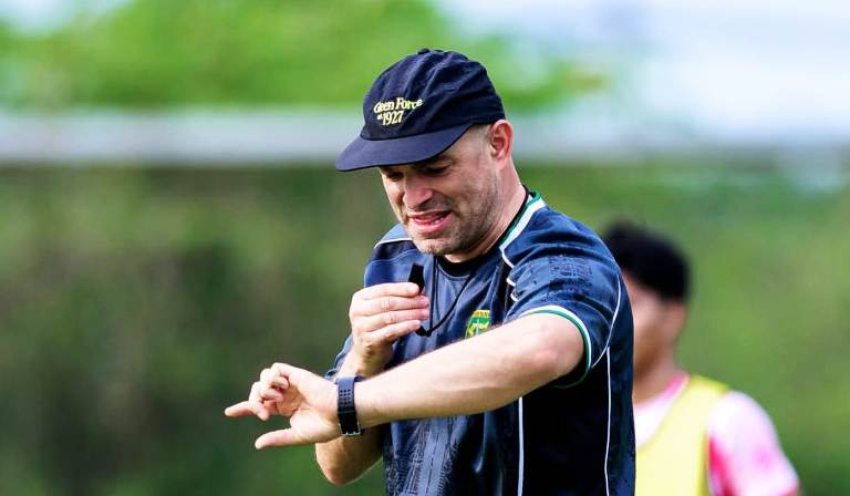 Bernardo Tavares Genjot Mental Pemain Persebaya Pasca Libur Lebaran 