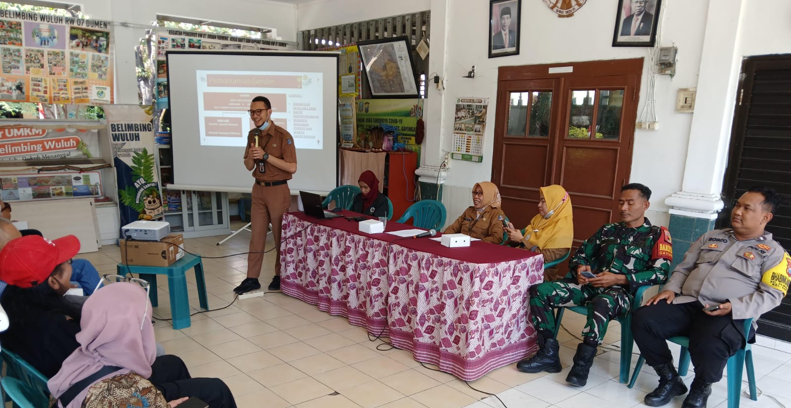 Cooling System Pilkada Damai, Polsek Gayungan Gelar Sambang dan Koordinasi