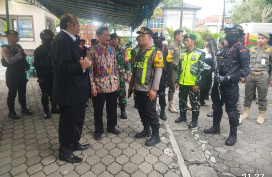 TNI-Polri hingga Satpol PP Bojonegoro Lakukan Patroli Gabungan Guna Pastikan Ibadah Natal Aman dan Kondusif