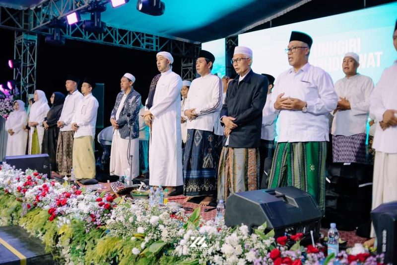 Jalan Sehat hingga Bersholawat Semarakan Satu Dekade Unugiri