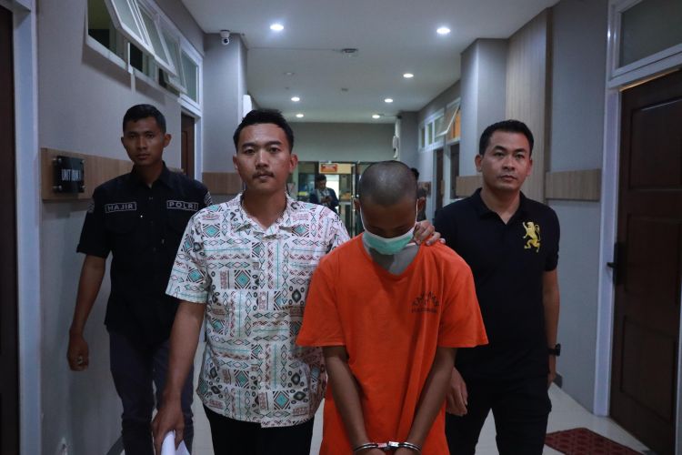 Pekerja Bengkel Asal Madiun Setubuhi Siswi SD di Gresik 