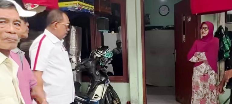 Warga Nginden Akhirnya Bisa Tempati Rumah Warisan setelah 9 Tahun Pengontrak Enggan Pindah