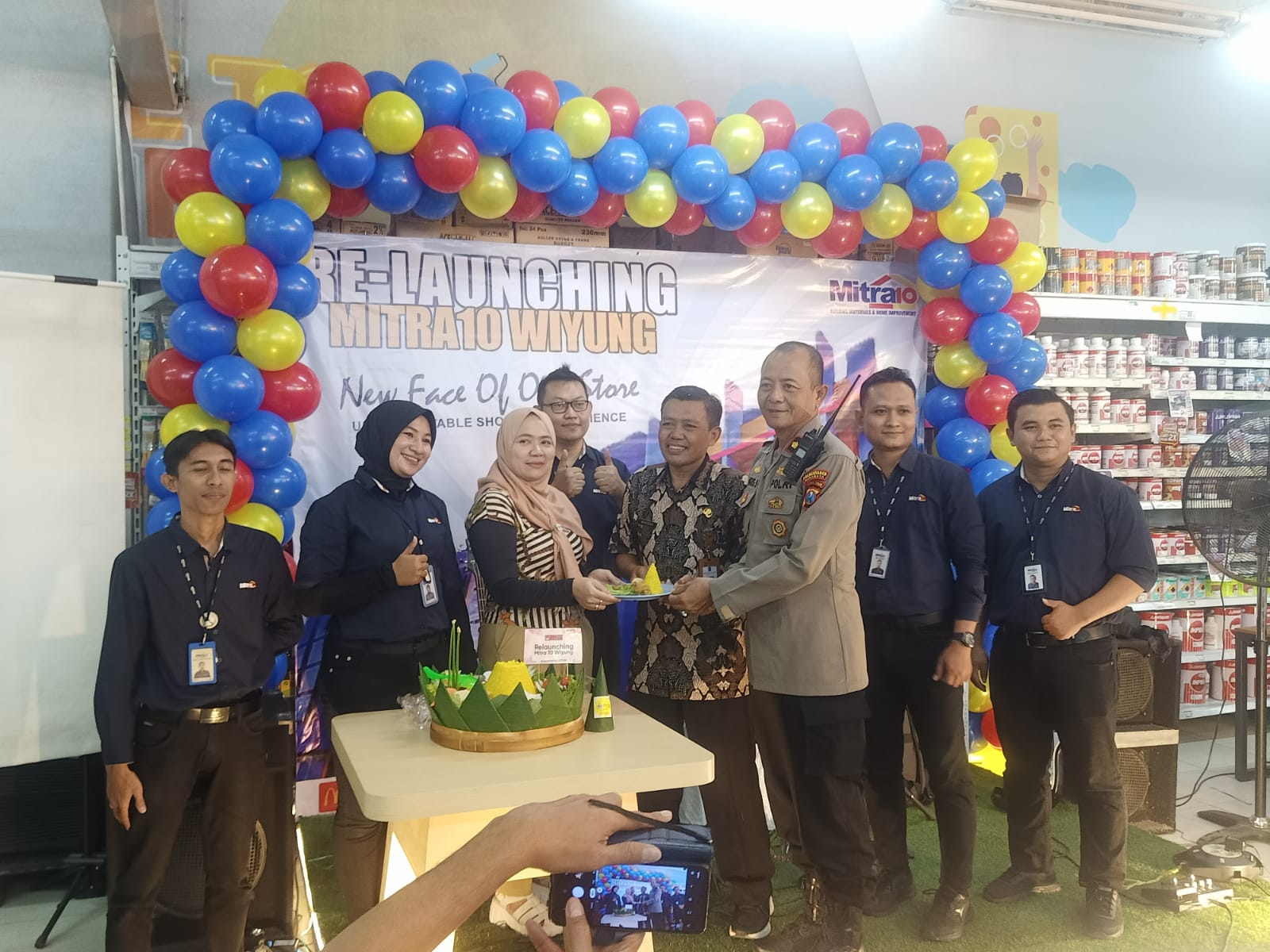 Kapolsek Wiyung Hadiri Relaunching Mitra 10 Wiyung Bersama Tiga Pilar