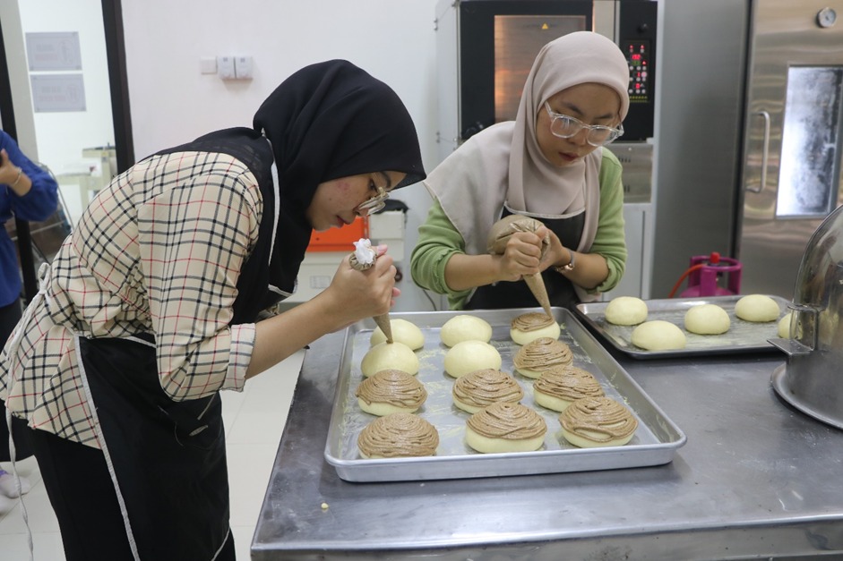 Fateta Bakery Unej, dari Laboratorium Menuju Bisnis Mandiri yang Berkembang