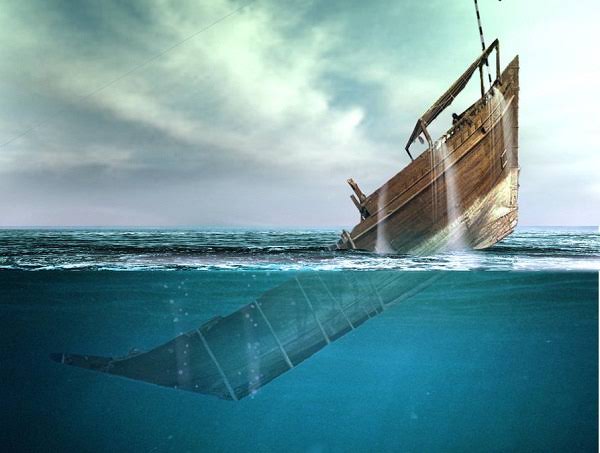 Ngeri! 2 Perahu Tertimpa Rumah Kontainer Pertamina, 8 Nelayan asal Gresik Belum Ditemukan