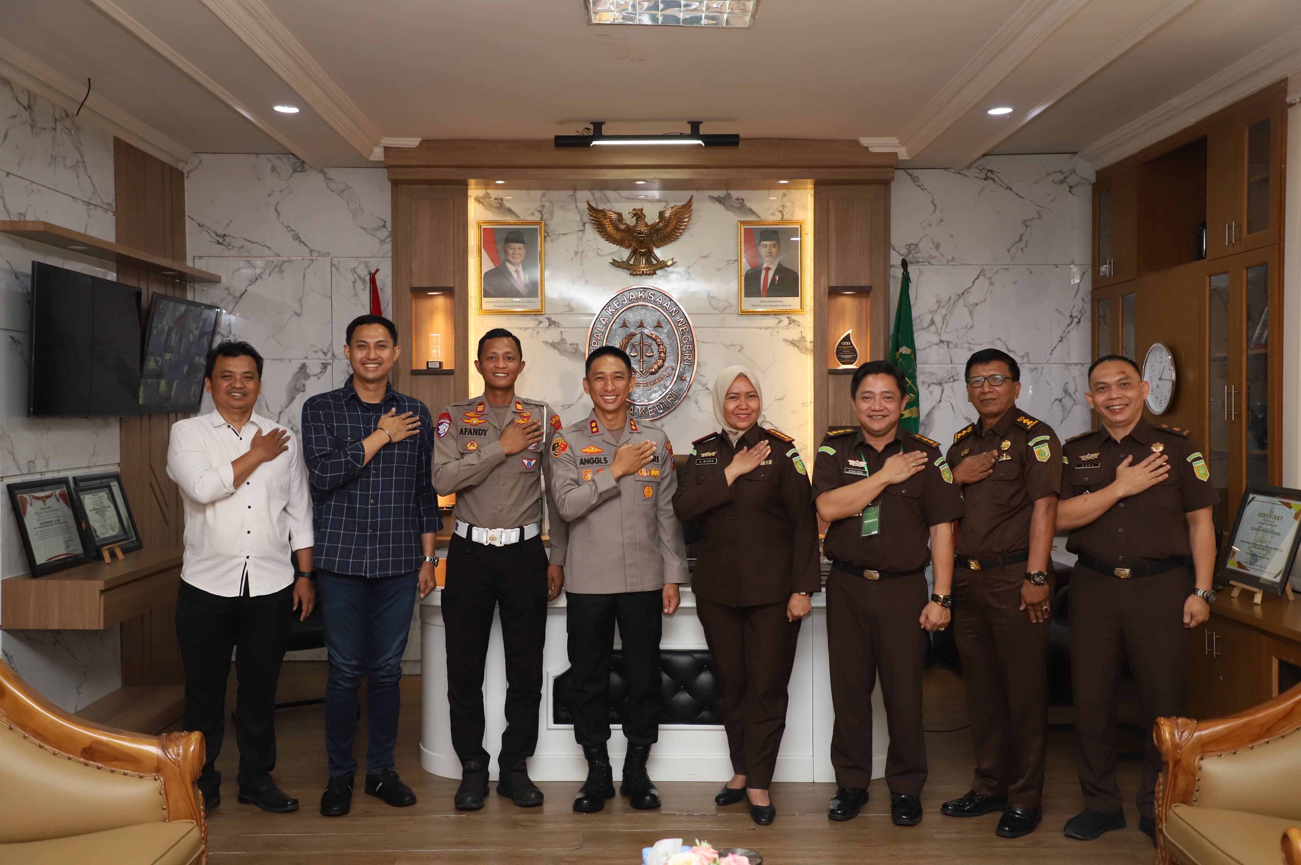 Perkuat Kerjasama, Kapolres AKBP Anggi Saputra Ibrahim Kunjungi Kejari Kota Kediri