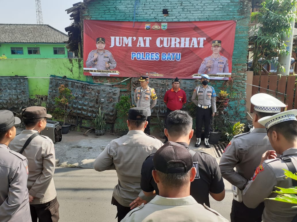 Door to Door ke Warga, Kapolres Batu Berharap Efektif Tingkatkan Sitkamtibmas Kondusif