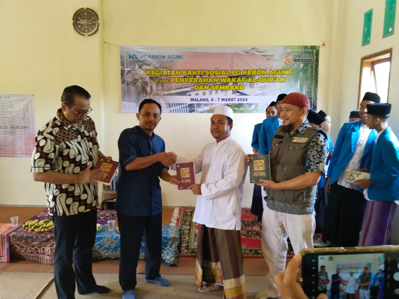 PG Kebon Agung Gandeng D-BUSA Kunjungi Ponpes Salurkan CSR