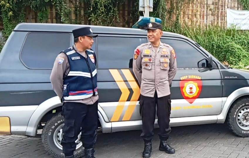 Polsek Sukomanunggal Patroli, Sasar Potensi Kejahatan dan Kerusuhan