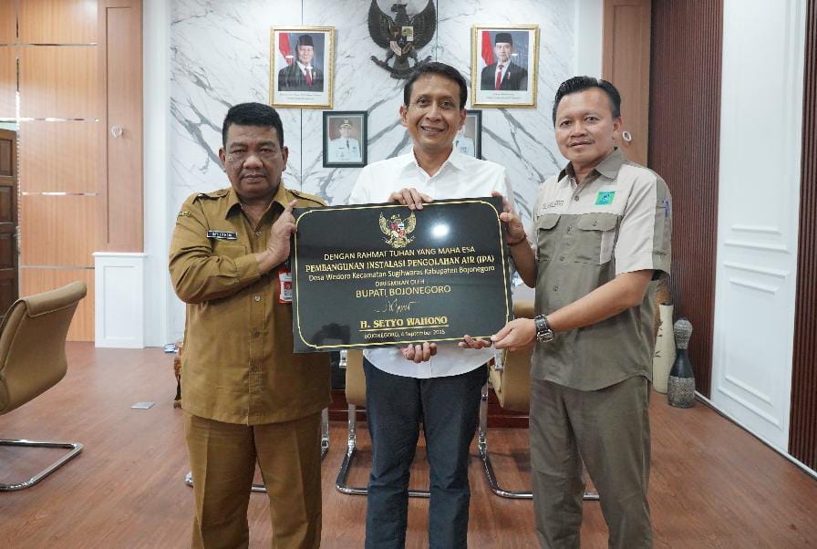 Wujudkan Akses Air Bersih, Bupati Wahono Resmikan Instalasi Pengolahan Air Wedoro