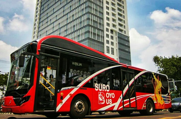 5 Keunggulan Suroboyo Bus Dibandingkan Transportasi Umum Lainnya