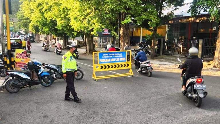 Polres Lumajang Amankan Kegiatan Car Free Day di Alun-Alun