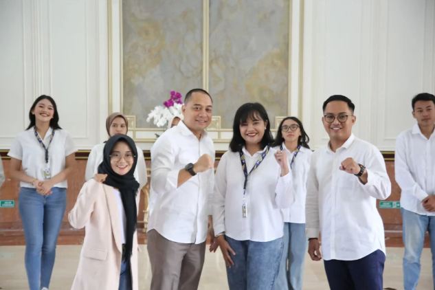 Mahasiswa FIB UNAIR Terpilih menjadi Asisten Muda Walikota Surabaya, Ini Tujuan dan Harapan Eri Cahyadi