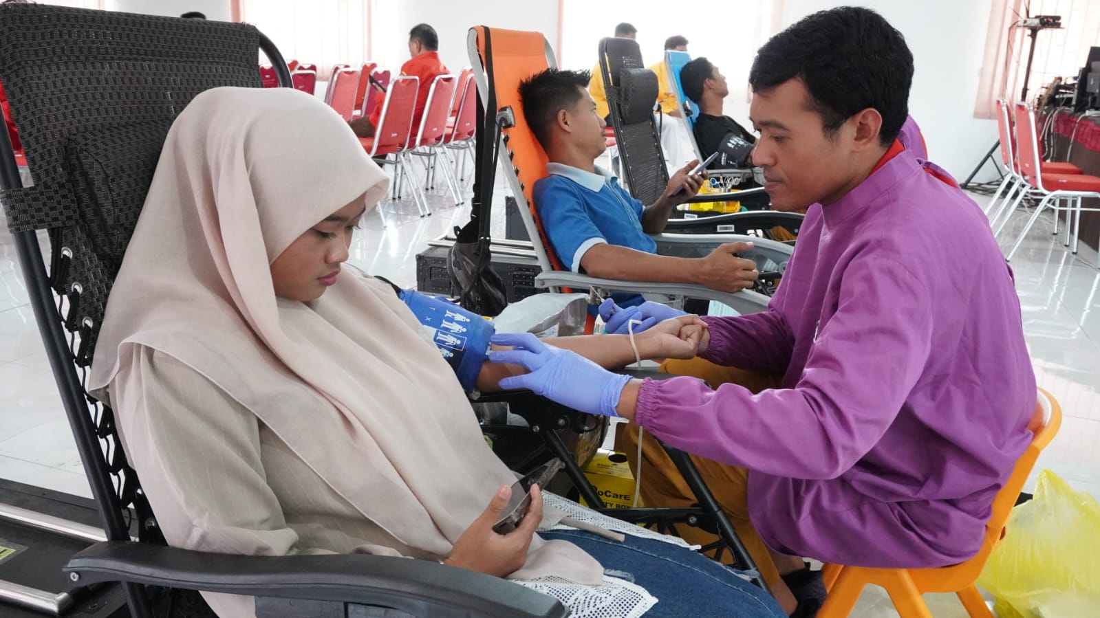 Semangat Sumpah Pemuda, KSR PMI ITS Mandala Jember Gelar Donor Darah