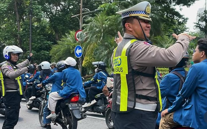 May Day Kondusif, Satlantas Polrestabes Surabaya: Terima Kasih Buruh