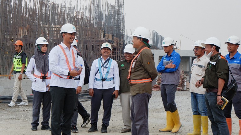 Kemenko Bidang Infrastruktur dan Pembangunan Kewilayahan Apresiasi  Perumda Surya Sembada Kota Surabaya