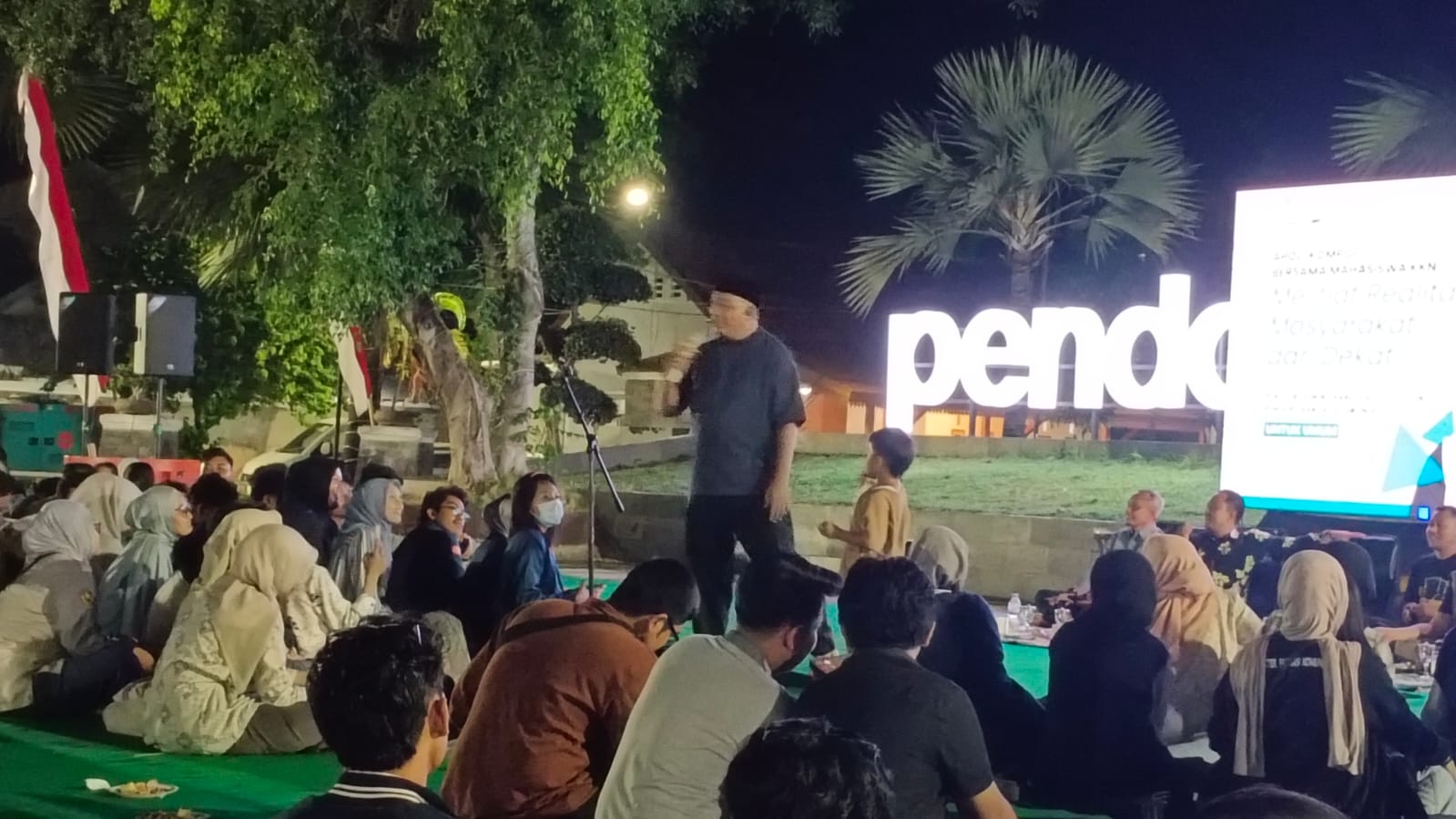 Warna-Warni Forum Rebuan Situbondo, dari Dialog Mahasiswa KKN hingga Aksi Polos Bocah SD