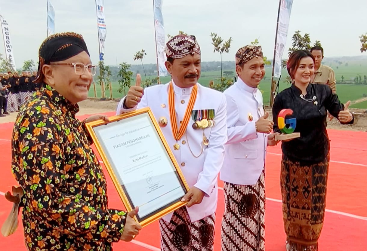 Pemkot Madiun Terima Penghargaan dari Google Atas Dukungan Transformasi Digital Pendidikan